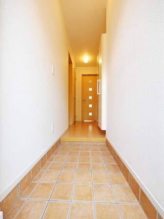 レジデンスガーデンIの物件内観写真